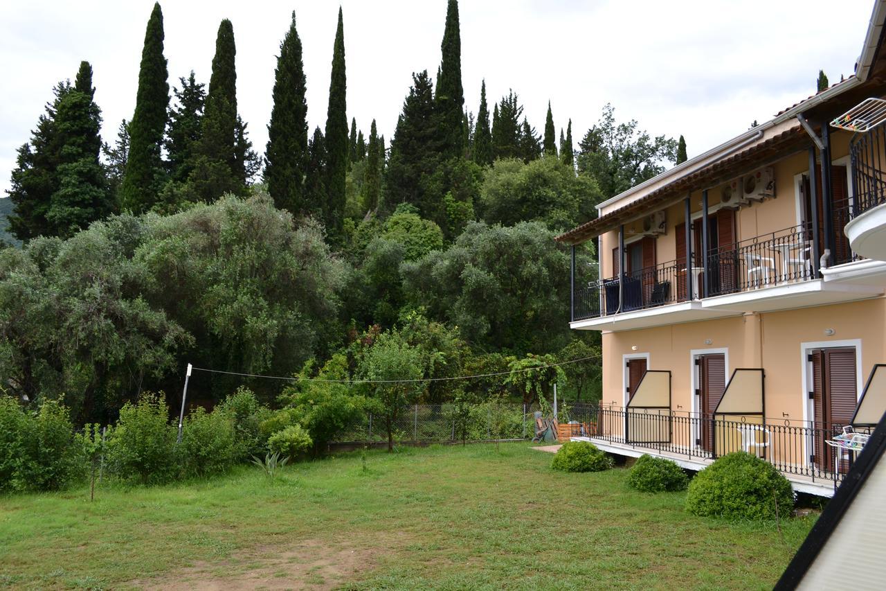 Iliana Studios Benitses  Exterior photo